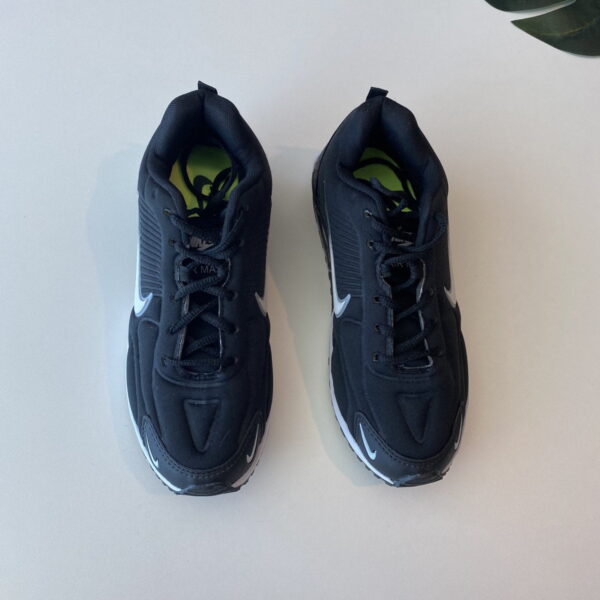 Championes Nike negros – ARCaiDa